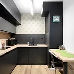 Cafe Garden * كراكوفيا
