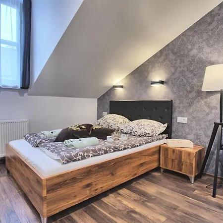 Cafe Garden Apartmán