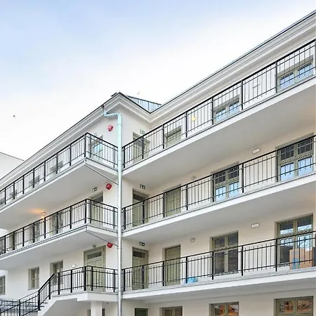 Apartmán Cafe Garden *